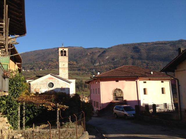Appartamento Trentino II 코마노테르메 외부 사진