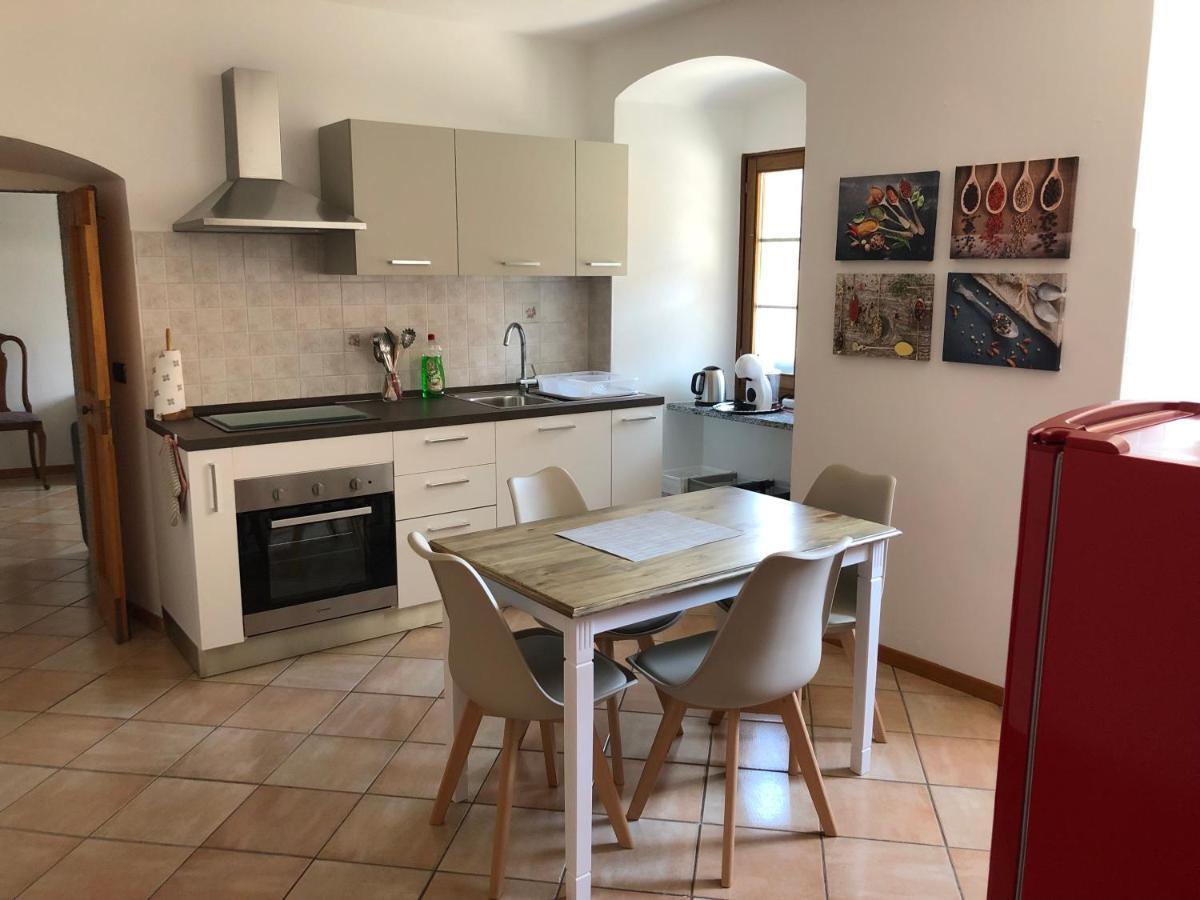 Appartamento Trentino II 코마노테르메 외부 사진