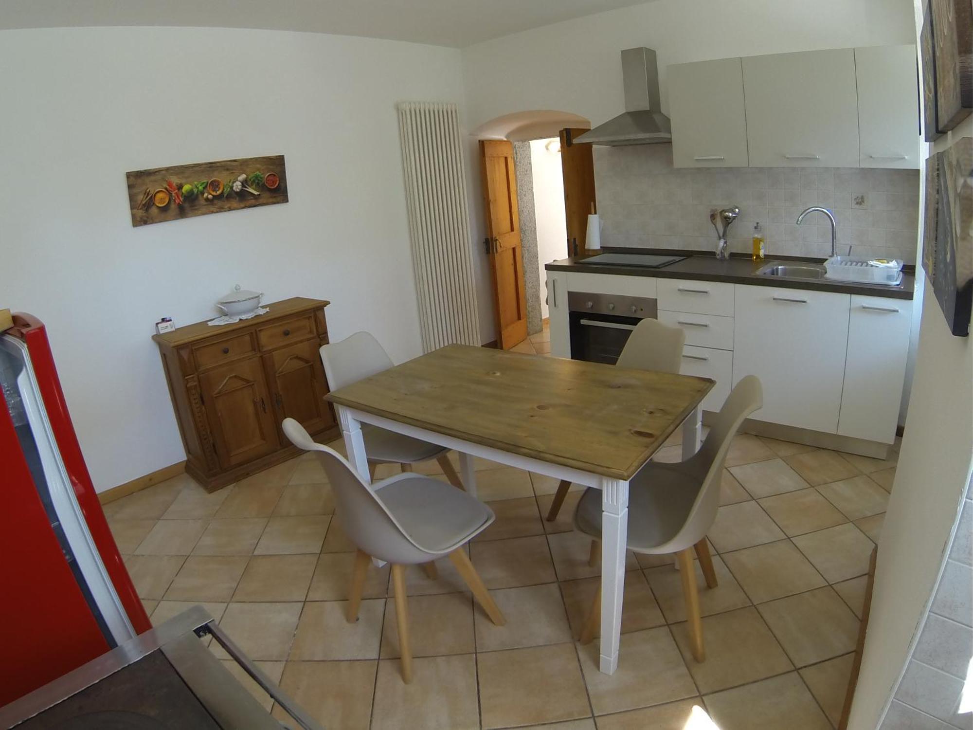 Appartamento Trentino II 코마노테르메 외부 사진